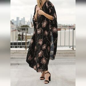 Sseko Black Floral Komono